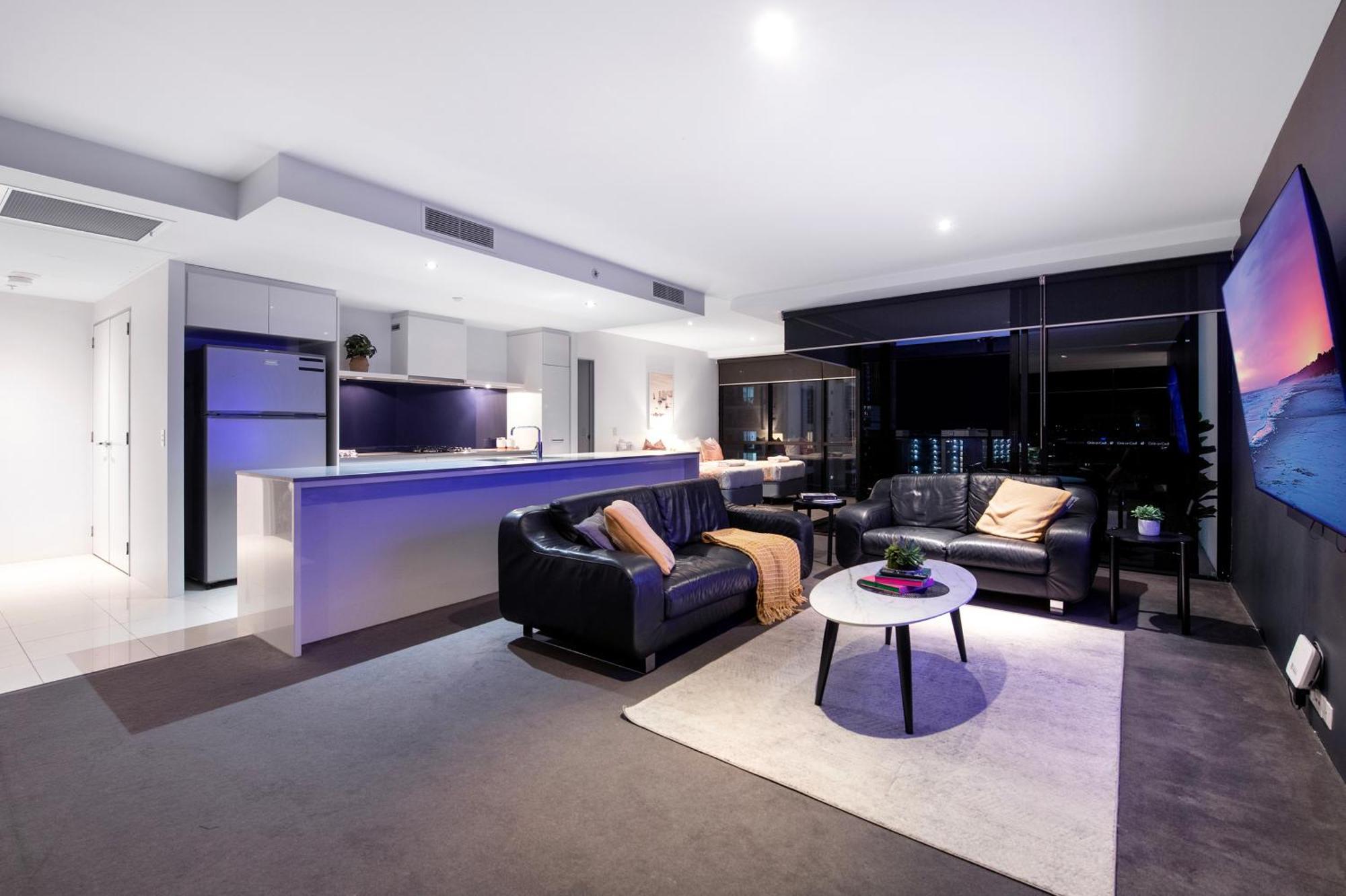 Ocean View Apartments With Balcony - Circle On Cavill - Central Location! - Self Contained & Privately Managed Gold Coast Bagian luar foto