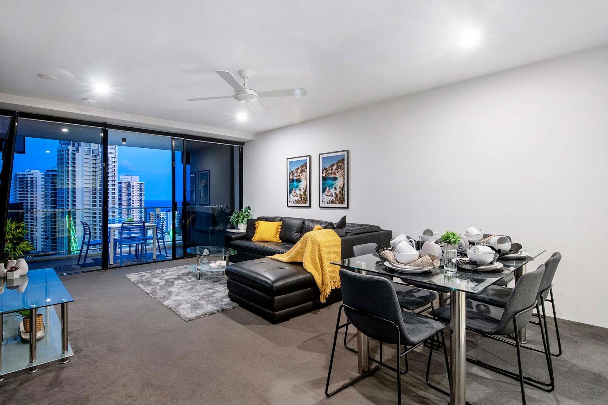 Ocean View Apartments With Balcony - Circle On Cavill - Central Location! - Self Contained & Privately Managed Gold Coast Bagian luar foto