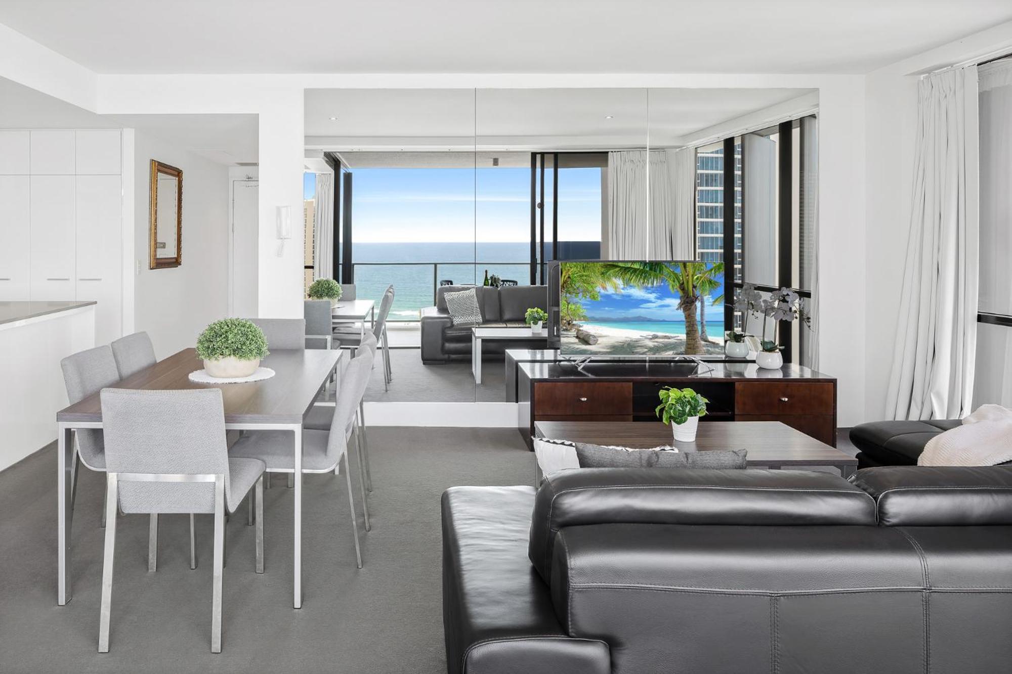 Ocean View Apartments With Balcony - Circle On Cavill - Central Location! - Self Contained & Privately Managed Gold Coast Bagian luar foto