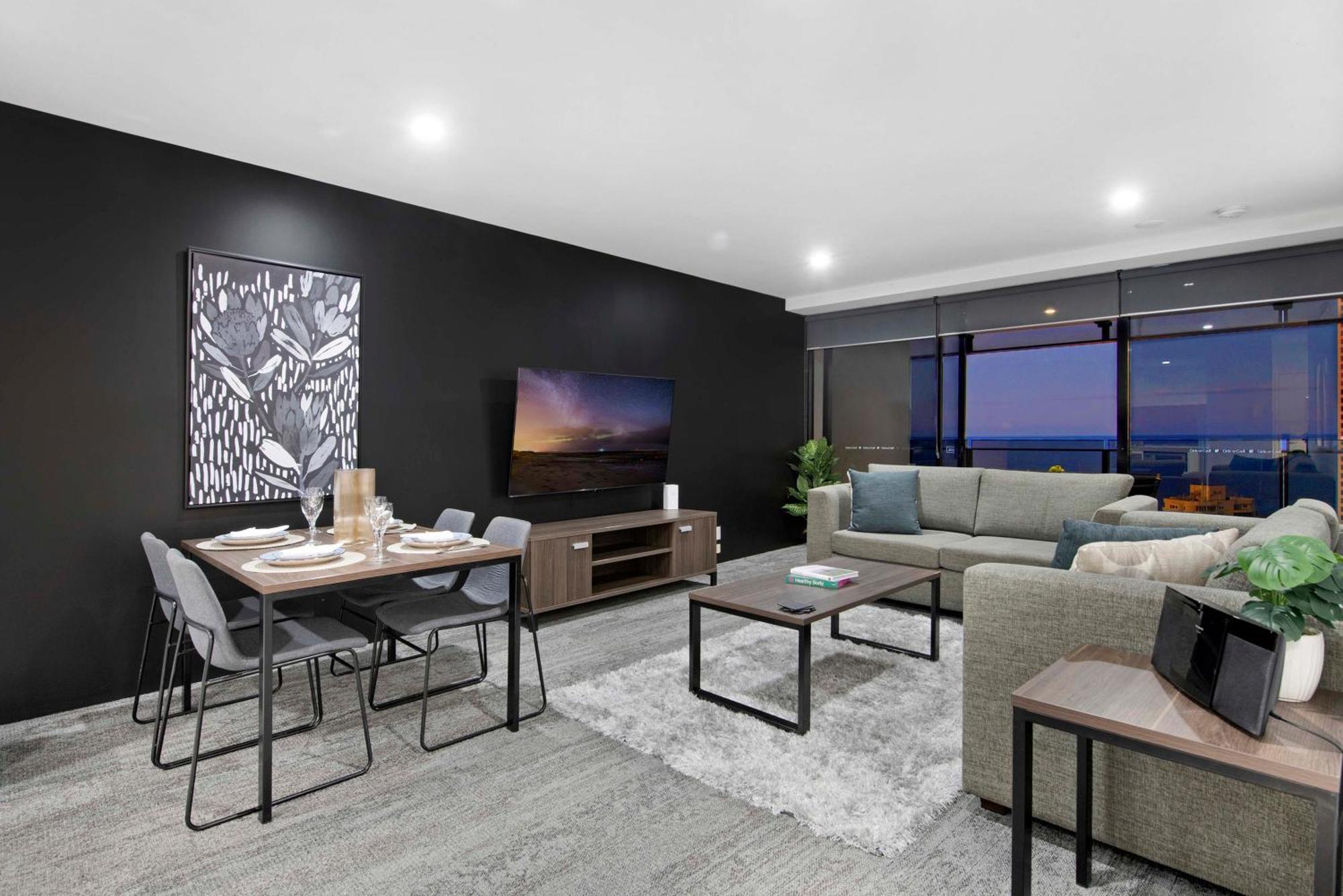 Ocean View Apartments With Balcony - Circle On Cavill - Central Location! - Self Contained & Privately Managed Gold Coast Bagian luar foto