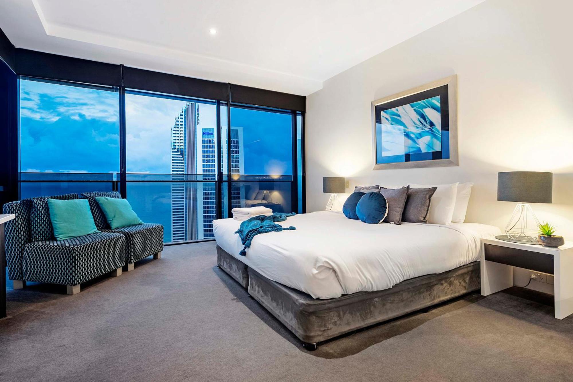 Ocean View Apartments With Balcony - Circle On Cavill - Central Location! - Self Contained & Privately Managed Gold Coast Bagian luar foto